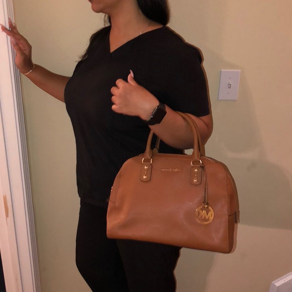 Michael Kors handbag - Picture 8 of 8